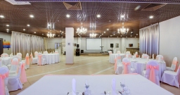 Ресторан Виктория — интерьер зала