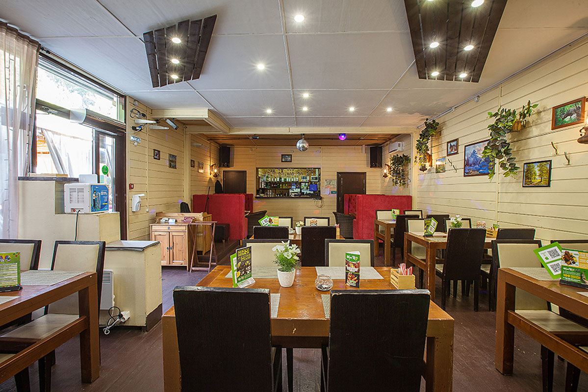 Кафе Маска / Café Maska — Основной зал, фото банкетного зала