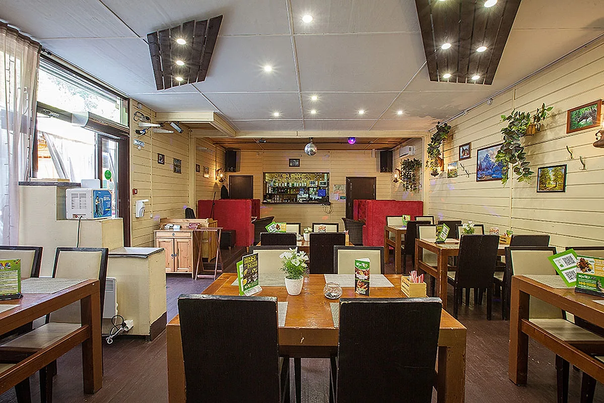 Кафе Маска / Café Maska — Основной зал, фото банкетного зала