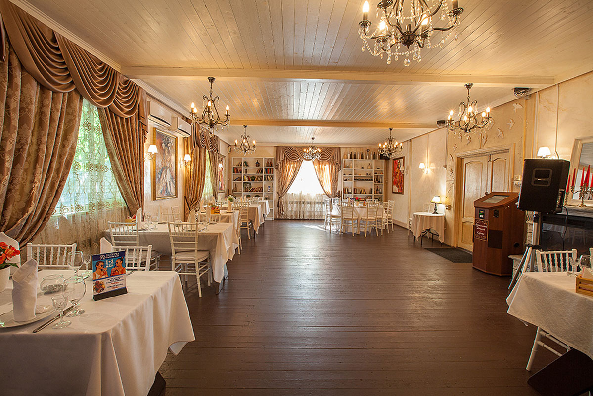 Банкетный зал — банкетный зал Кафе Маска / Café Maska, фото