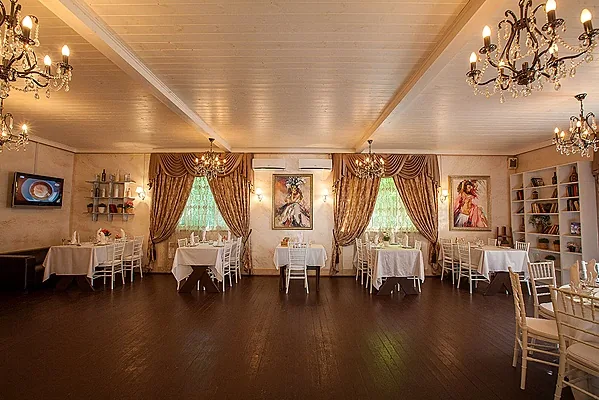Кафе Маска / Café Maska, Банкетный зал — фото