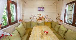 Беседки — интерьер зала