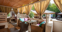 Веранда — подробнее о зале