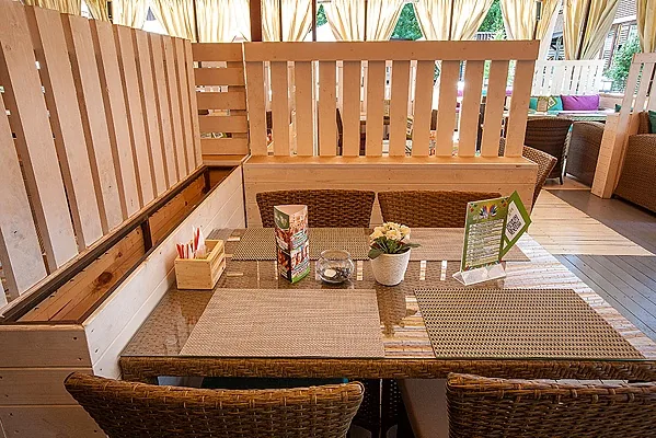 Кафе Маска / Café Maska, Веранда — фото