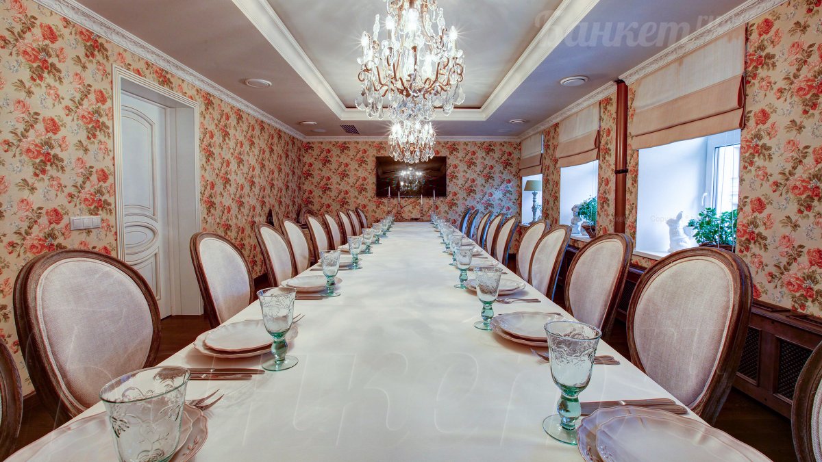 Средний зал — Лук кафе / Look cafe