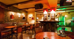 Основной зал — интерьер зала