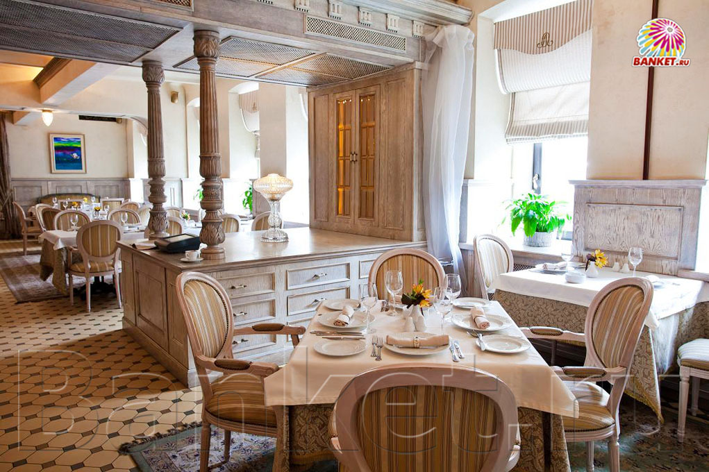 Главный зал на первом этаже  — фото 17