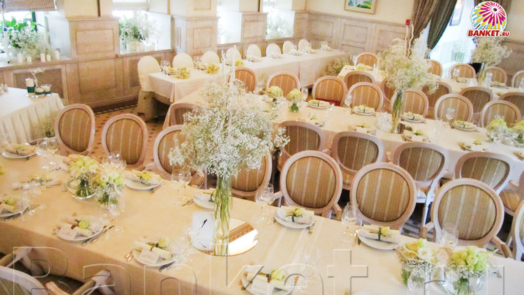 Главный зал на первом этаже  — фото 18