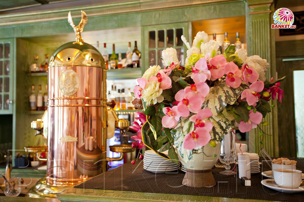 Главный зал на первом этаже  — фото 21