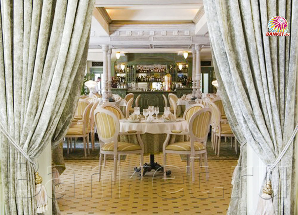 Главный зал на первом этаже  — фото 28