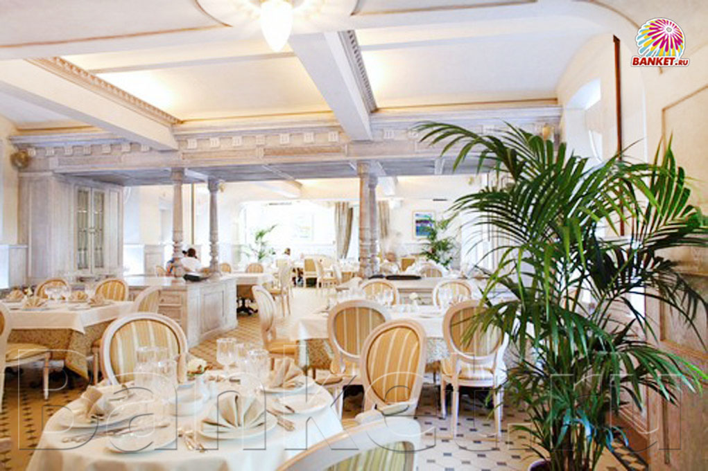 Главный зал на первом этаже  — фото 33