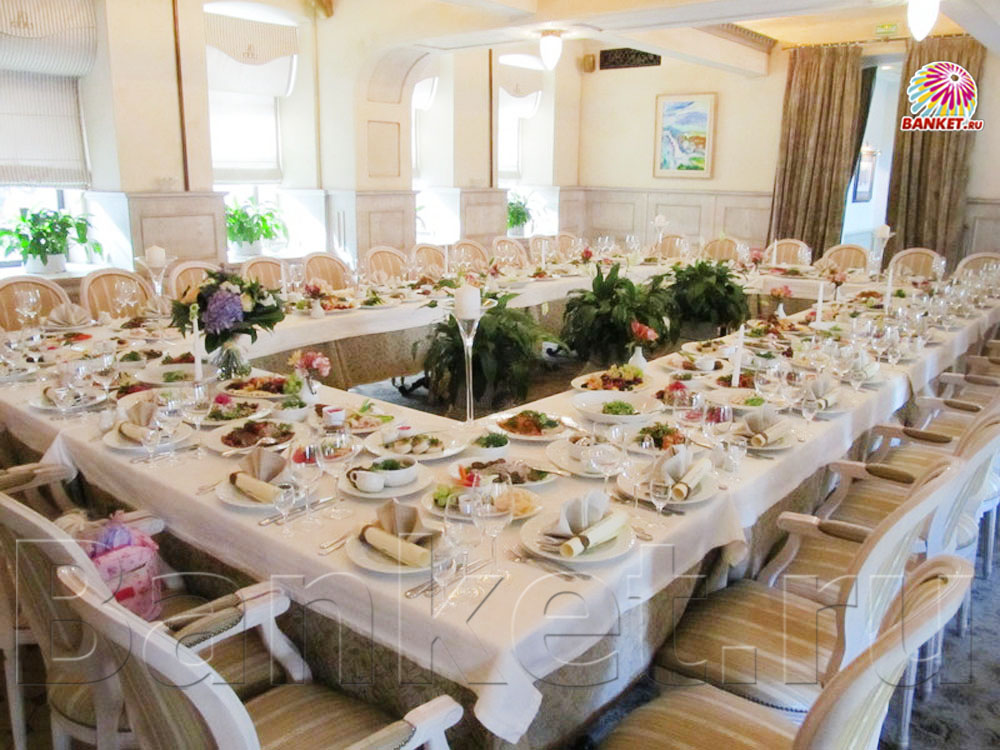 Главный зал на первом этаже  — фото 34