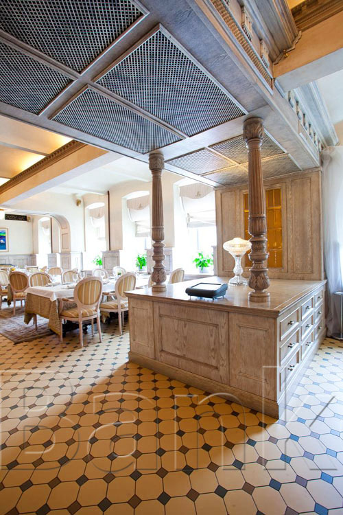 Главный зал на первом этаже  — фото 37