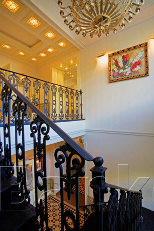 Главный зал на первом этаже  — фото 41