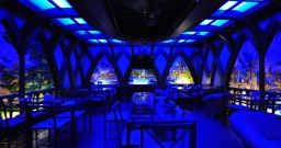 Основной — интерьер зала