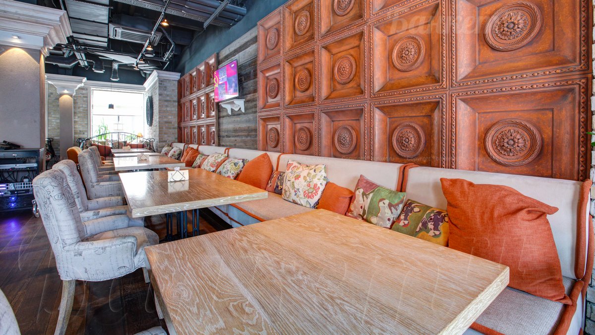 Большой зал — Стейк хаус и Итальянский паб Beef Time