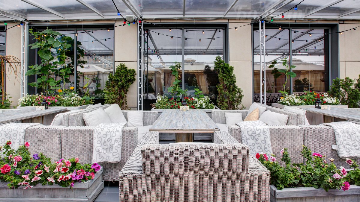 Летняя веранда на крыше — фото 8