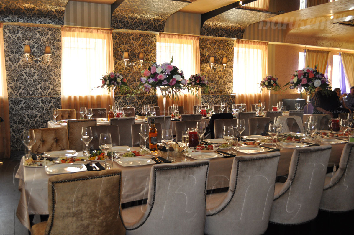 Основной зал — Ресторан Graff Lounge