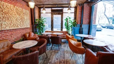 Веранда — FF Restaurant & Bar  / FF Bar / ФФ Бар