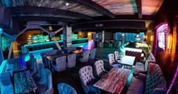 Клуб до 100 персон — подробнее о зале