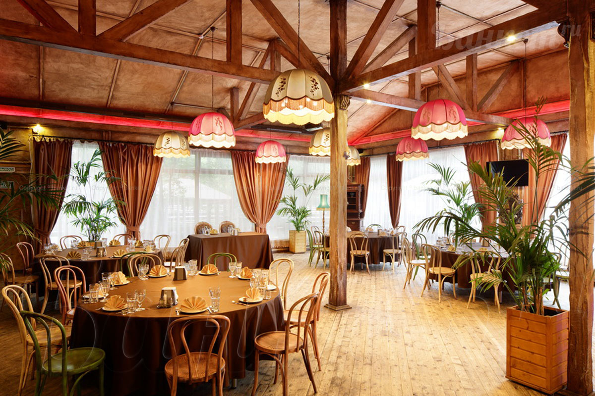 Трактиръ Ипполит Матвеевич — Основной зал, фото банкетного зала