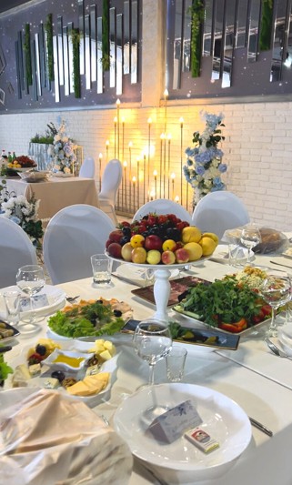 Логотип Фулл