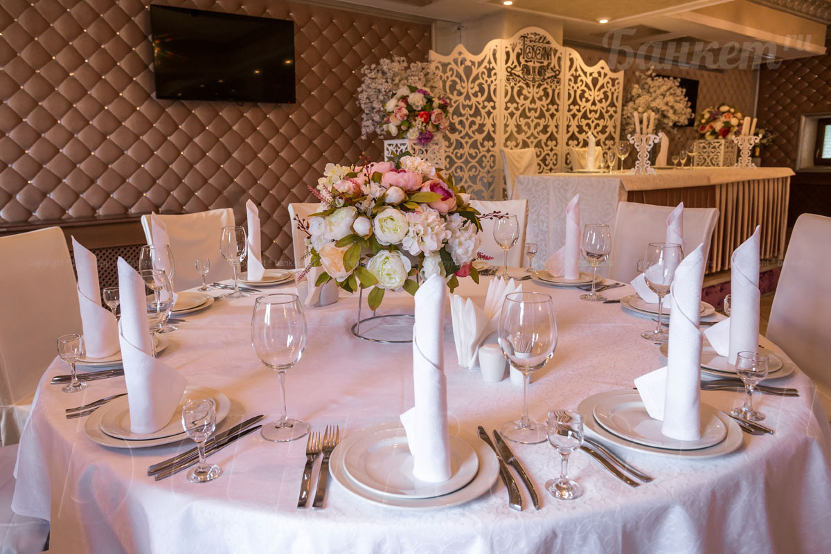 Банкетный зал 2 этаж — фото 23