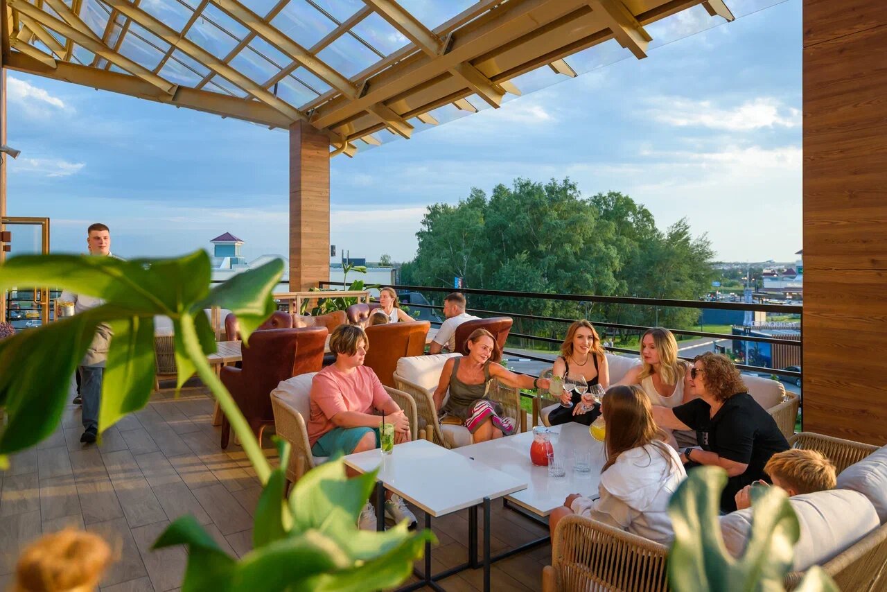 Зал — Boston Seafood & Bar