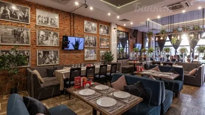 Основной зал — Бар-ресторан-караоке Территория в Марьино
