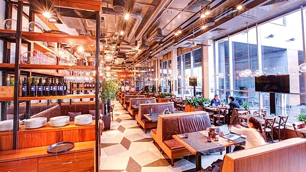 Малый зал — Black Market Cafe, Москва
