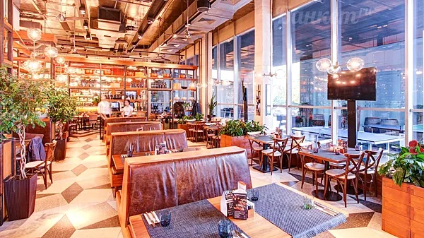 Малый зал — Black Market Cafe, Москва