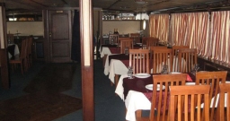 ресторан — интерьер зала