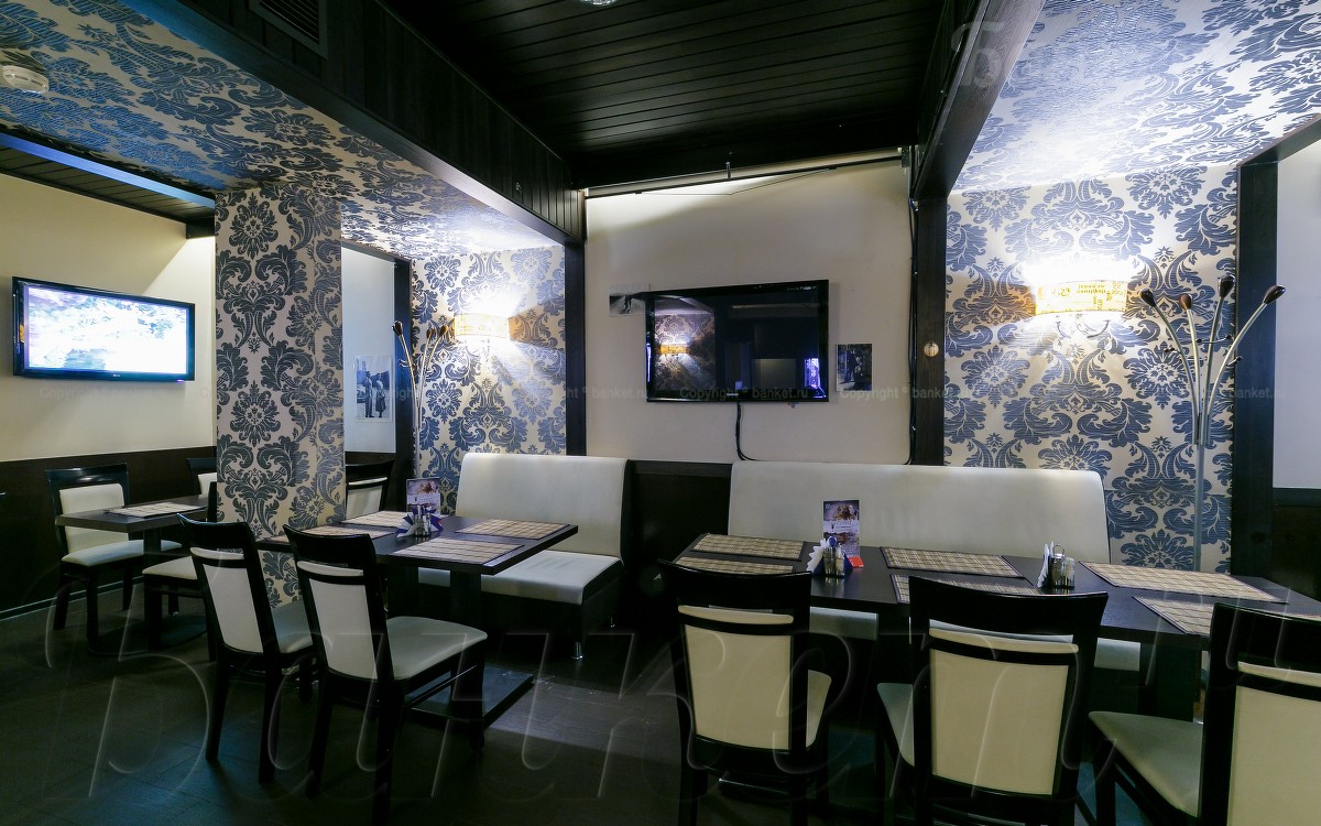 Основной зал — Кафе -караоке Антракт