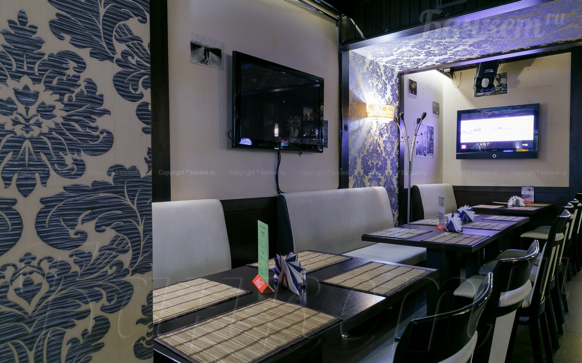 Основной зал — Кафе -караоке Антракт