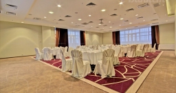 Алексеевский Алексеевский — интерьер зала