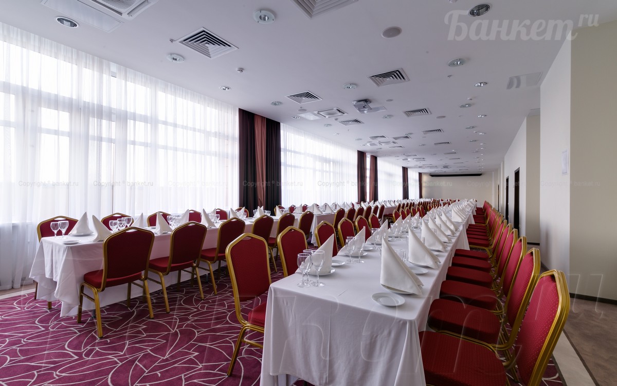 Петровский 1+2 — Отель Интурист Коломенское