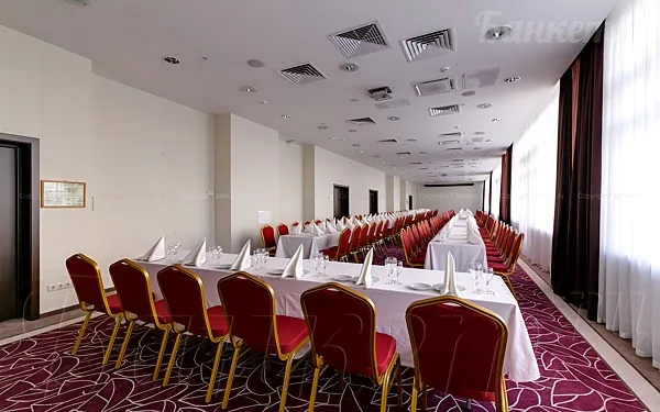 Петровский 1+2 — Отель Интурист Коломенское, Москва