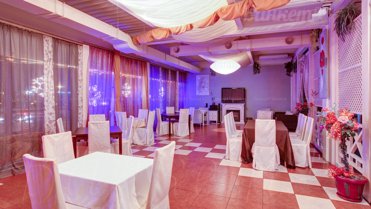 Основной зал — Ресторан Пробка