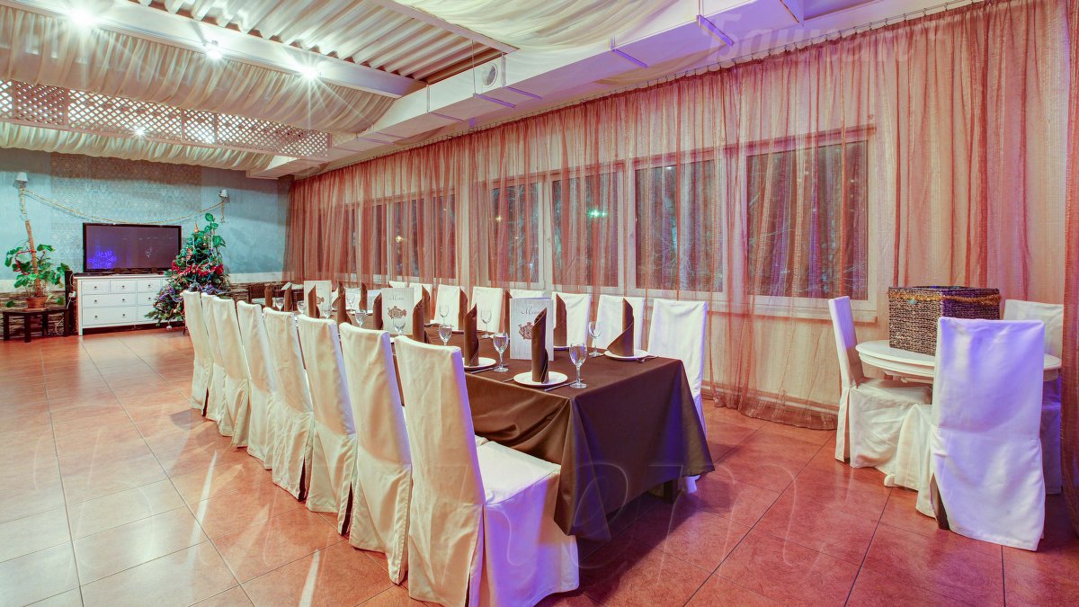 Зал №1 — Ресторан Пробка