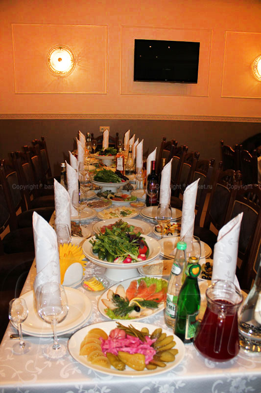 Основной зал — Ресторан Золотой Фундук