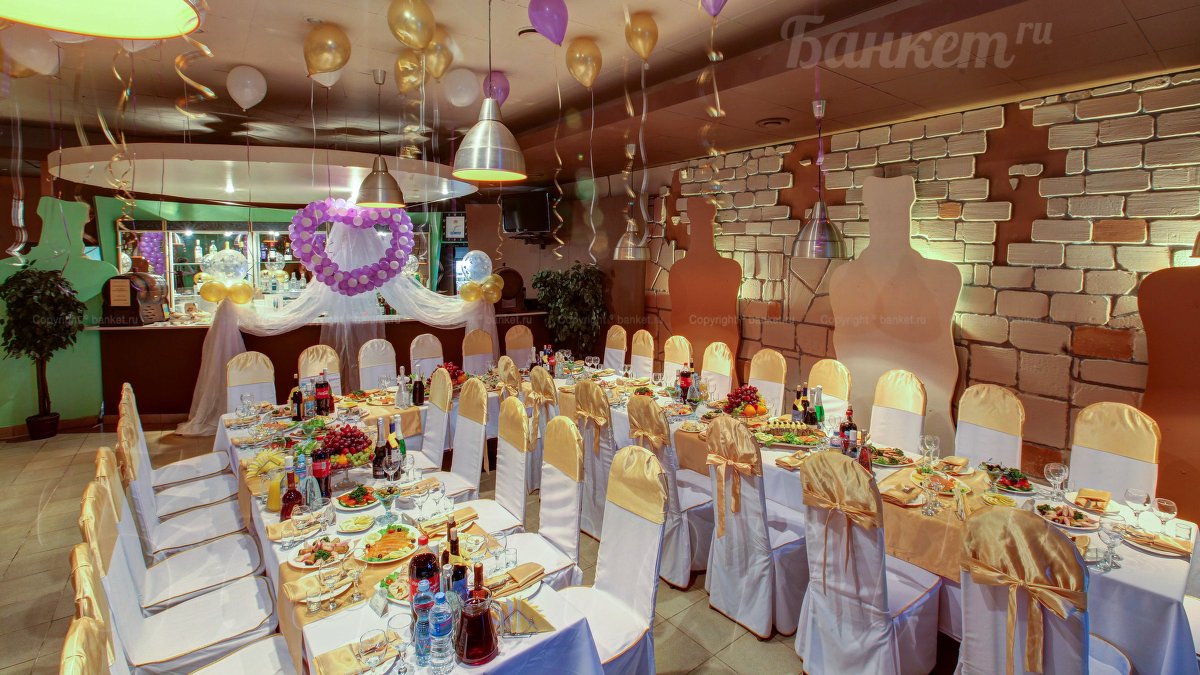 Фисташковый зал — Кафе Баваро