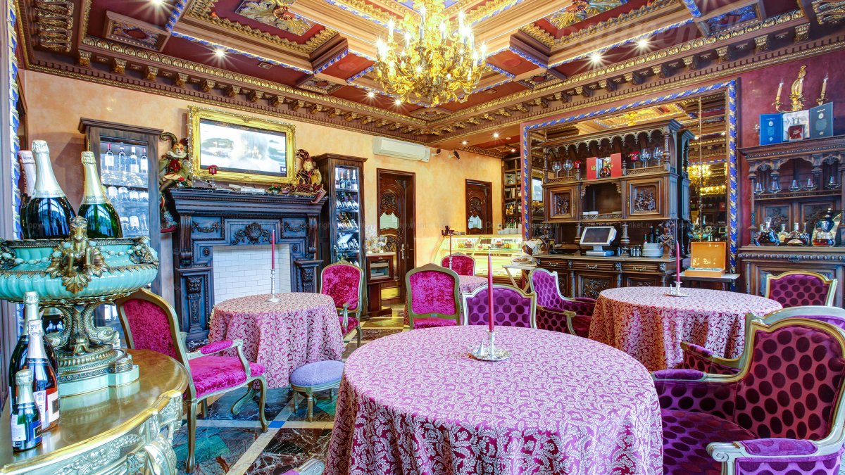 Малый зал — Ресторан Шампань / Champagne