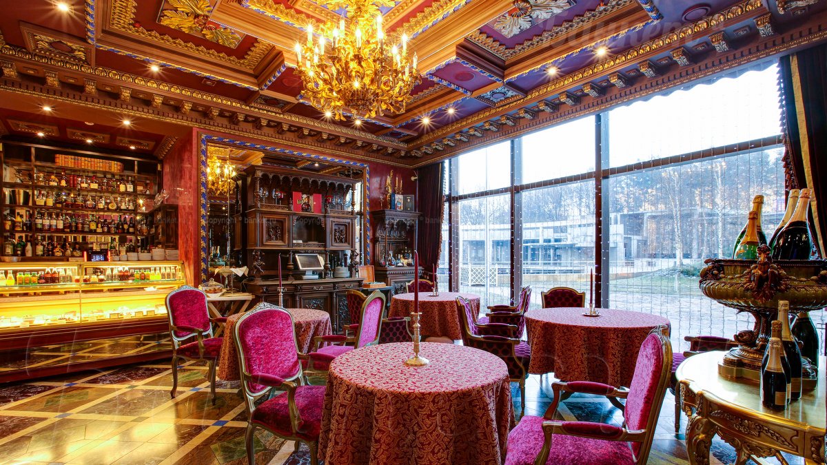 Малый зал — Ресторан Шампань / Champagne