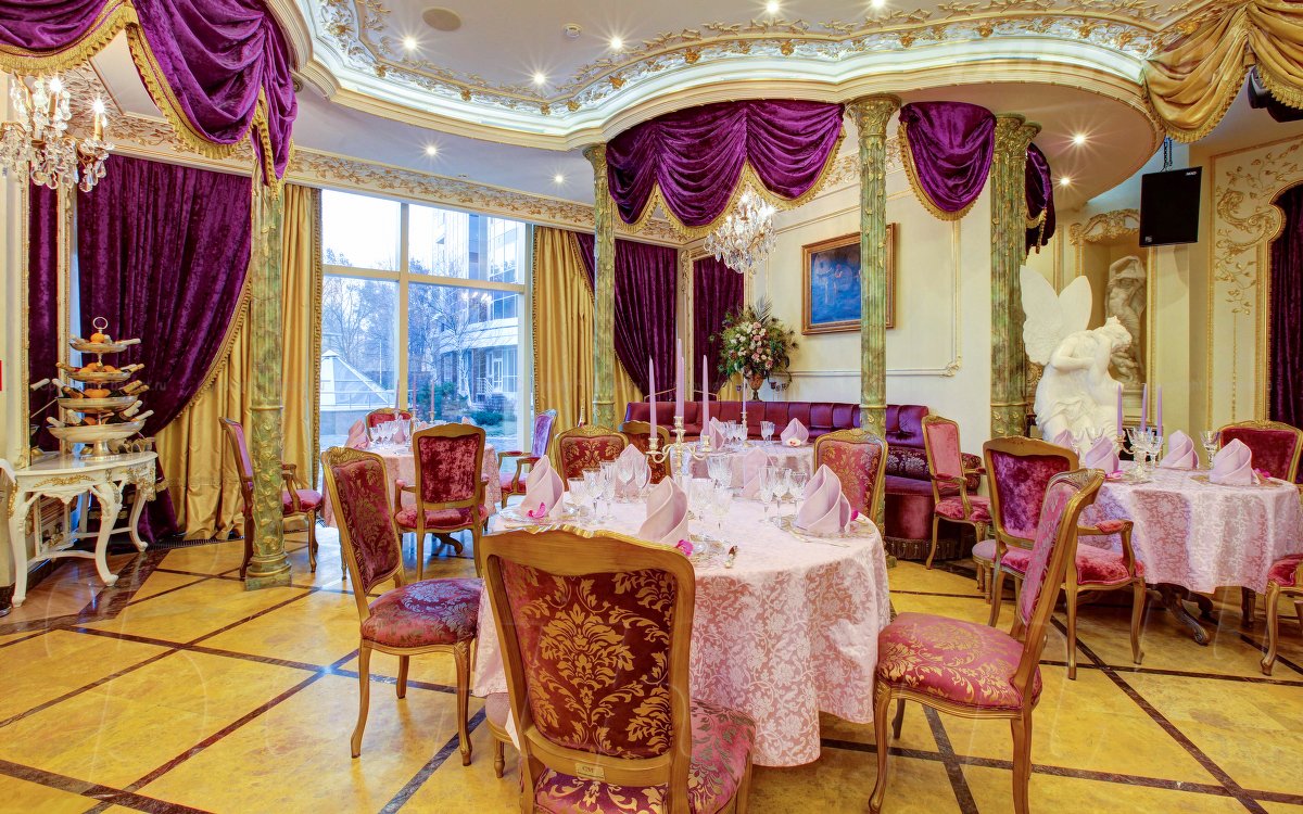 Основной зал — Ресторан Шампань / Champagne