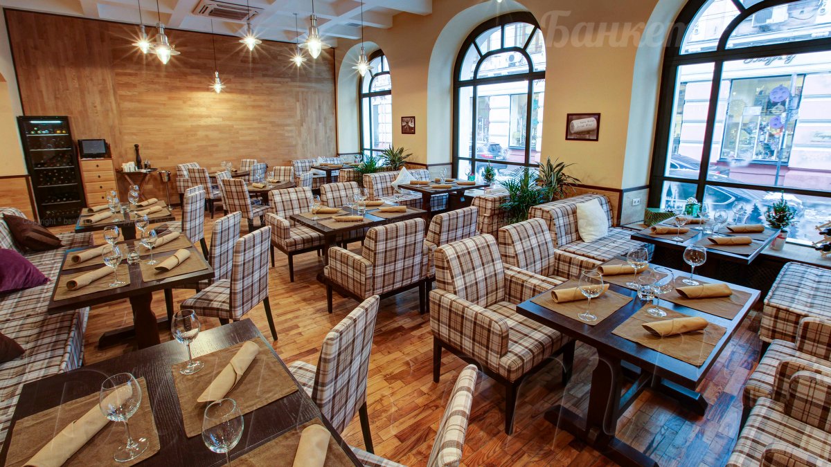 Основной зал — Ресторан Vino & мясо