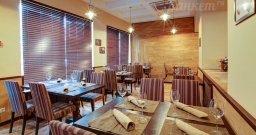 Зона бара Зона бара — интерьер зала