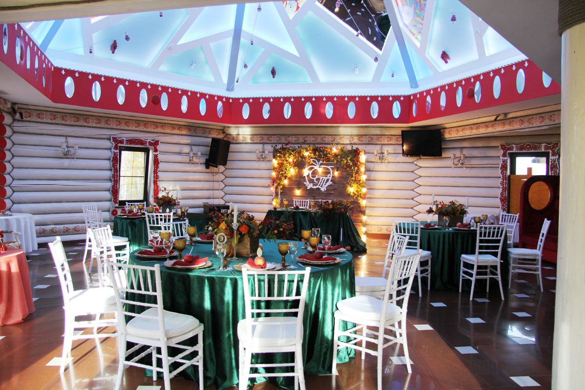 Ресторан Петрушка — Парк-Отель Орловский