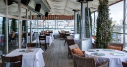 Летняя веранда — интерьер зала