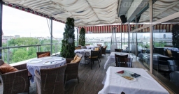 Летняя веранда — подробнее о зале