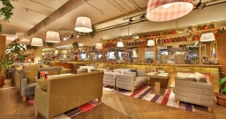 Основной зал